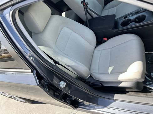 Certified 2023 Honda Civic LX image 25