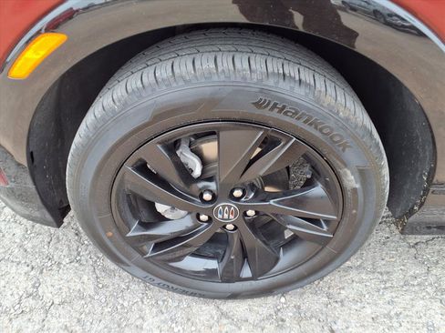 Used 2025 Buick Encore GX Sport Touring w/ Comfort Package image 19