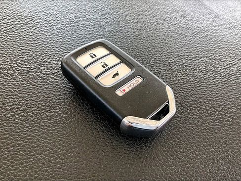 Used 2022 Honda HR-V EX image 32