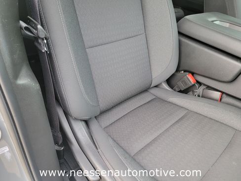 Used 2024 GMC Sierra 1500 SLE RWD image 10