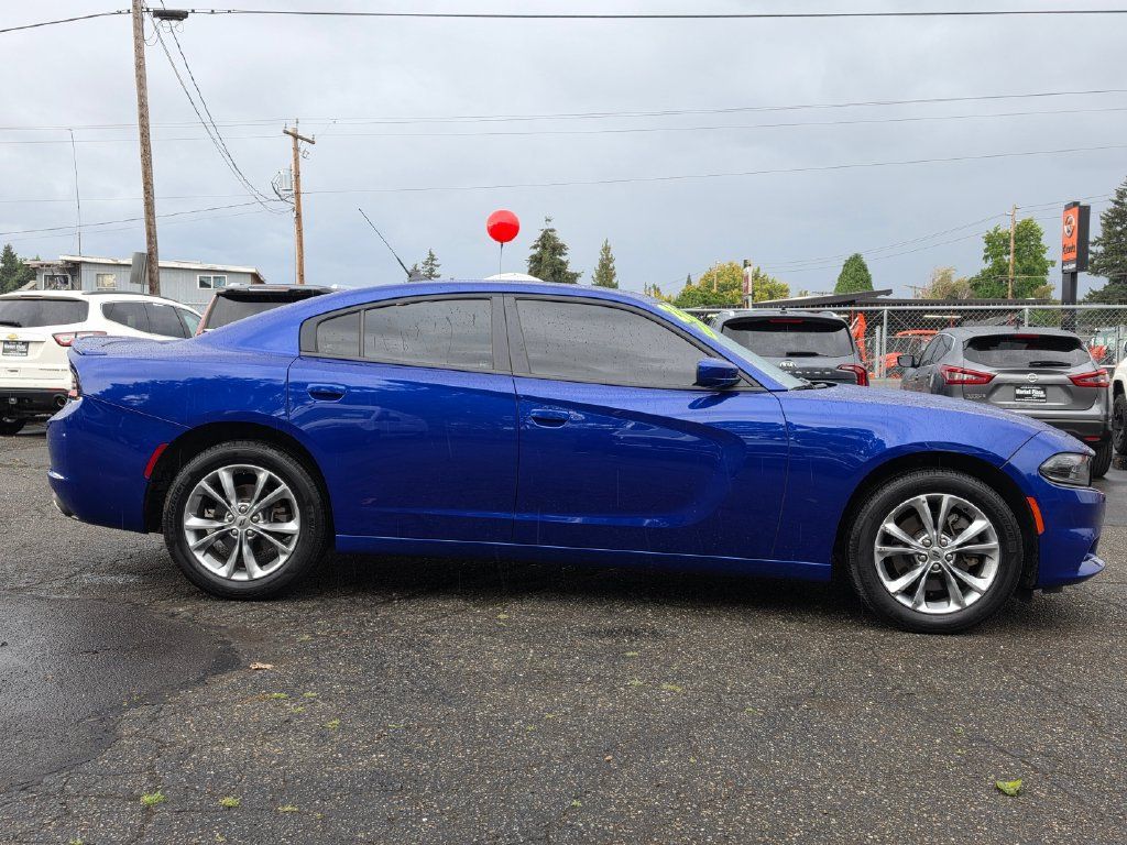 Used 2020 Dodge Charger SXT AWD/4WD image 7