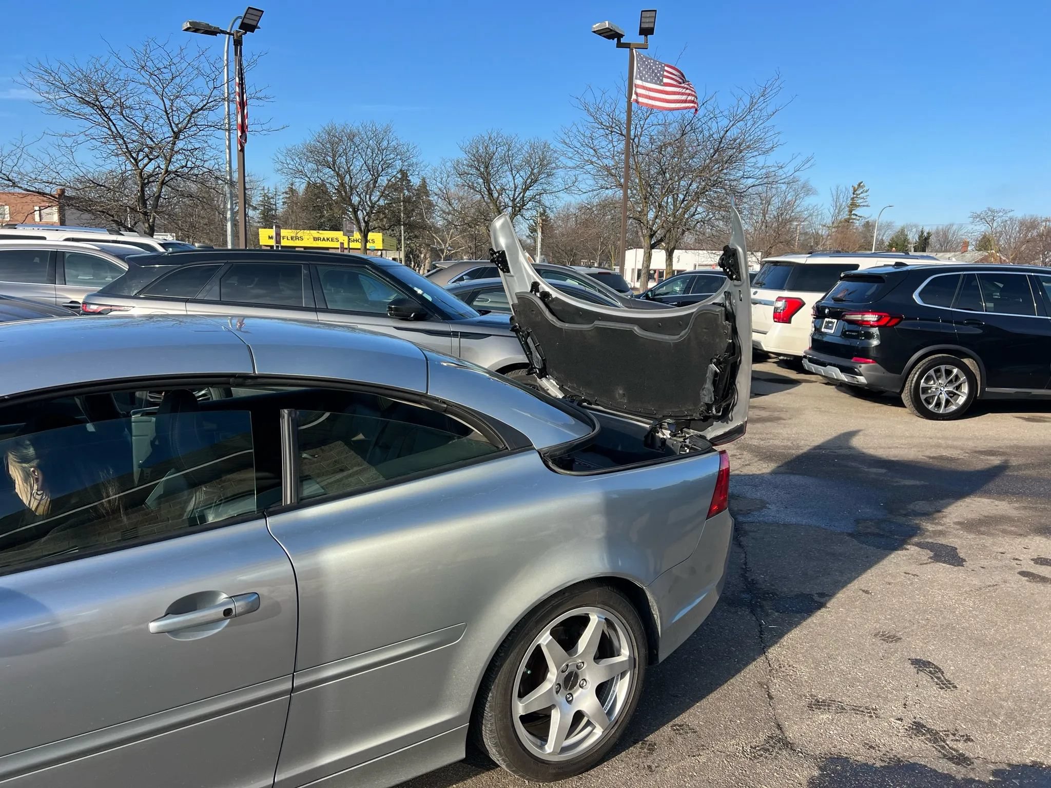 Used 2011 Volvo C70 T5 w/ Convenience Pkg FWD image 13