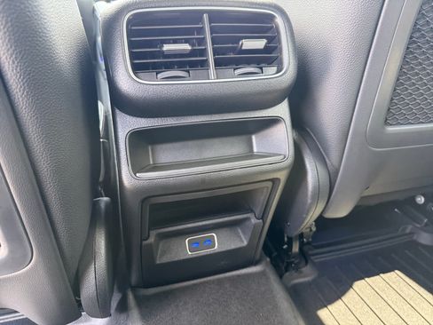 Certified 2025 Mercedes-Benz GLE 450 4MATIC image 16