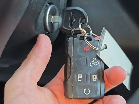 Used 2020 Chevrolet Silverado 1500 Custom Trail Boss w/ Custom Convenience Package image 38