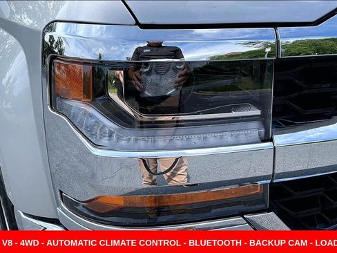 Used 2018 Chevrolet Silverado 1500 LT w/ All Star Edition AWD/4WD image 31