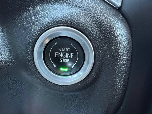 Used 2022 GMC Sierra 1500 Elevation AWD/4WD image 41