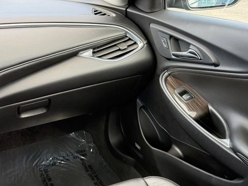 Used 2024 Chevrolet Malibu LT FWD image 12