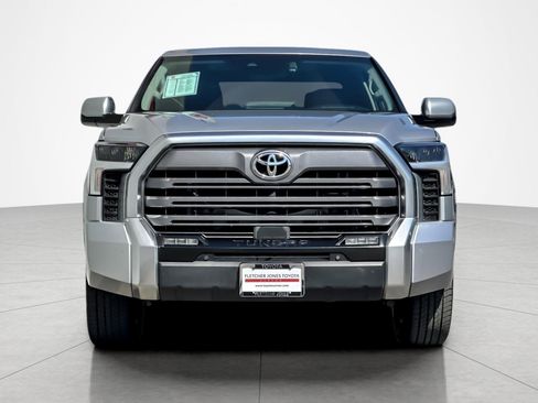 Used 2022 Toyota Tundra Limited RWD image 8