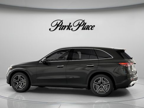 Certified 2026 Mercedes-Benz GLC 300 4MATIC image 9