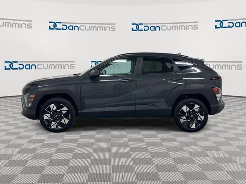Used 2024 Hyundai Kona SEL AWD/4WD image 5