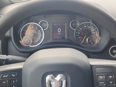 Used 2021 RAM 2500 Tradesman w/ Chrome Appearance Group AWD/4WD image 20