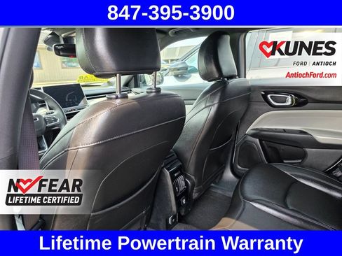 Used 2025 Jeep Compass Limited AWD/4WD image 31