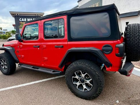 Used 2018 Jeep Wrangler Unlimited Rubicon AWD/4WD image 3