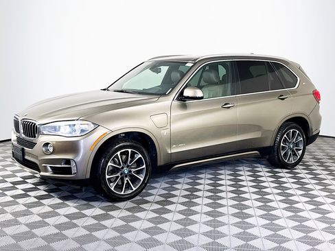 Used 2018 BMW X5 xDrive40e AWD/4WD image 4