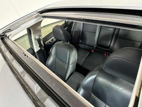 Used 2015 INFINITI Q50 AWD w/ Navigation Package image 27