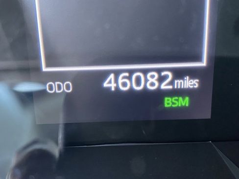 Used 2023 Toyota Camry SE image 25