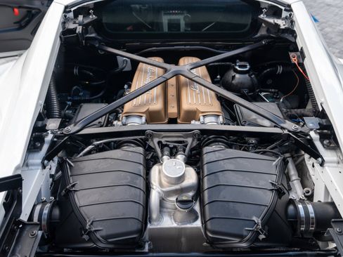 Used 2021 Lamborghini Huracan STO RWD image 47