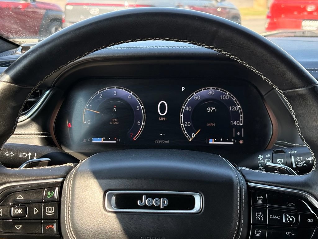 Used 2021 Jeep Grand Cherokee L Overland w/ Luxury Tech Group IV AWD/4WD image 15
