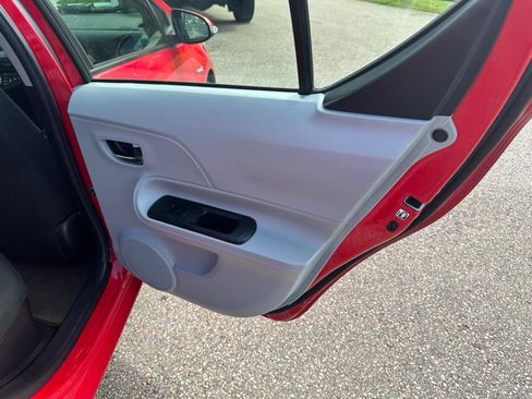 Used 2014 Toyota Prius C Two image 17