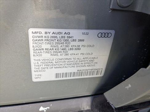 Used 2023 Audi Q5 e Prestige AWD/4WD image 23
