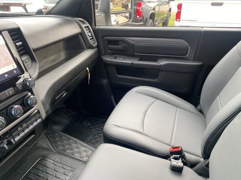 Used 2025 RAM 5500 Tradesman image 13