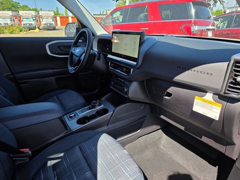 New 2025 Ford Bronco Sport Heritage w/ Convenience Package image 25