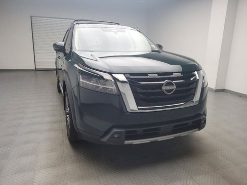 Used 2022 Nissan Pathfinder Platinum w/ Cargo Package AWD/4WD image 14