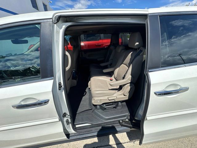 Used 2018 Honda Odyssey EX-L image 19