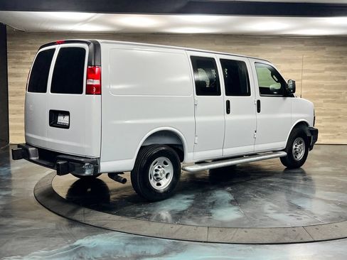 Used 2025 Chevrolet Express 2500 w/ Driver Convenience Package RWD image 14