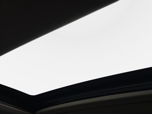 Used 2020 Honda HR-V Touring image 16