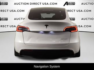 Used 2023 Tesla Model Y Long Range AWD/4WD video 3