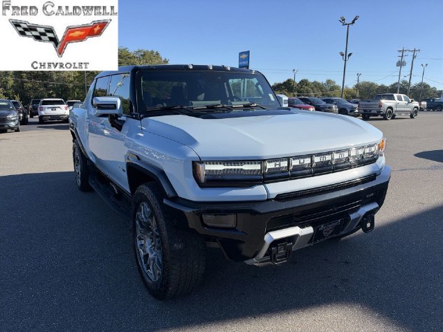 Used 2025 GMC Hummer EV 3X AWD/4WD image 1