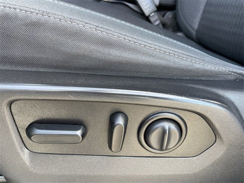 Used 2020 Chevrolet Silverado 1500 LT w/ Texas Edition image 24