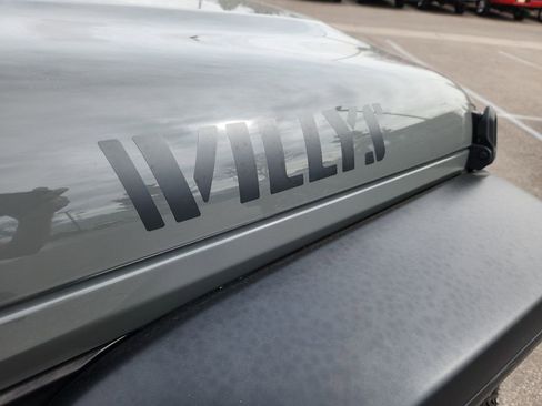 Used 2020 Jeep Wrangler Sport image 12