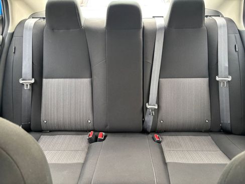 Used 2025 Nissan Sentra SV image 36