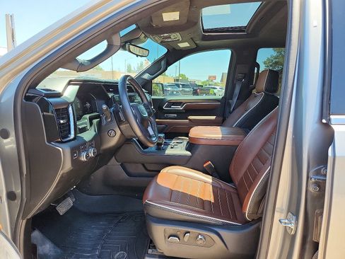 Used 2026 GMC Sierra 1500 Denali Ultimate AWD/4WD image 10