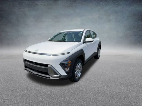 Used 2026 Hyundai Kona SE image 8