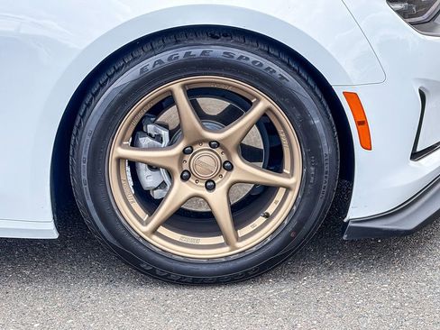 Certified 2021 Chevrolet Camaro LS RWD image 13