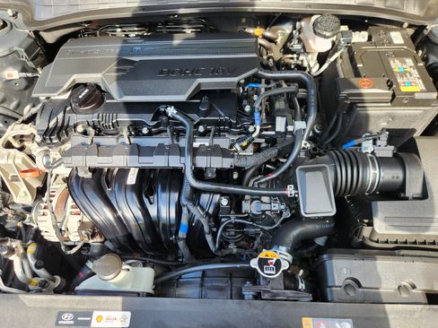 Certified 2023 Hyundai Elantra SEL w/ Convenience Package FWD image 18