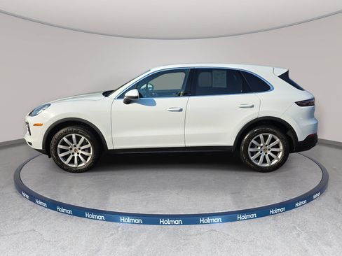 Used 2019 Porsche Cayenne S AWD/4WD image 9