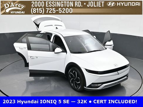 Certified 2023 Hyundai Ioniq 5 SE w/ Cargo Package image 29