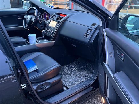 Used 2012 MAZDA CX-9 Grand Touring w/ Moonroof & Bose Audio Pkg image 9