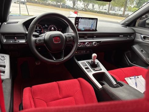 Used 2026 Honda Civic Type R image 19