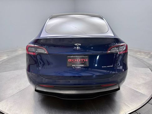 Used 2021 Tesla Model Y Long Range AWD/4WD image 6