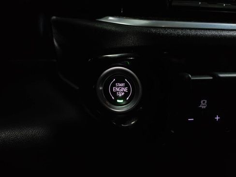 Used 2022 GMC Sierra 1500 Elevation image 27