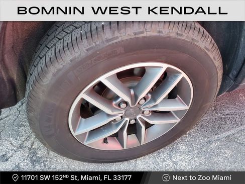 Used 2021 Jeep Grand Cherokee Limited w/ Luxury Group II image 8