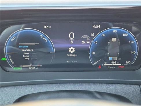 Used 2024 Toyota Crown AWD/4WD image 11
