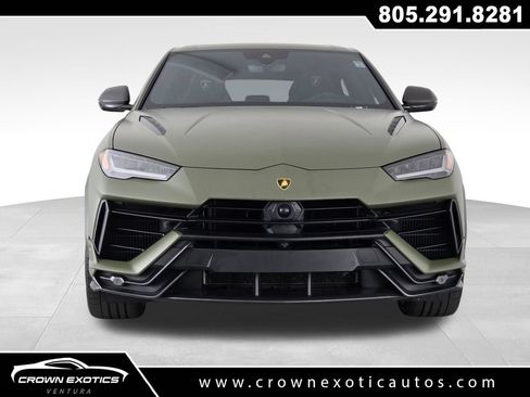 Used 2024 Lamborghini Urus Performante AWD/4WD image 2