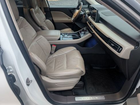 Used 2020 Lincoln Aviator Reserve w/ Equipment Group 202A image 20
