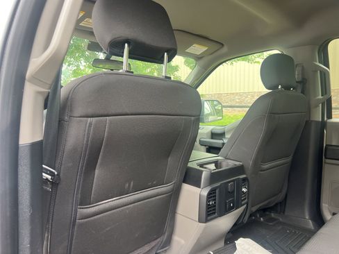 Used 2019 Ford F150 XL w/ Equipment Group 101A Mid AWD/4WD image 13